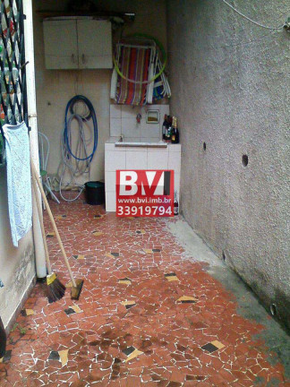 Imagem Casa com 2 Quartos à Venda, 80 m² em Vaz Lobo - Rio De Janeiro Imagem Casa com 2 Quartos à Venda, 80 m² em Vaz Lobo - Rio De Janeiro