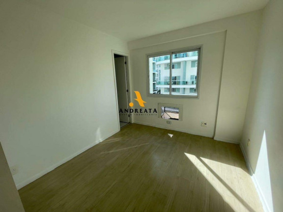 Imagem Apartamento com 3 Quartos para Alugar, 107 m² em Barra Da Tijuca - Rio De Janeiro Imagem Apartamento com 3 Quartos para Alugar, 107 m² em Barra Da Tijuca - Rio De Janeiro