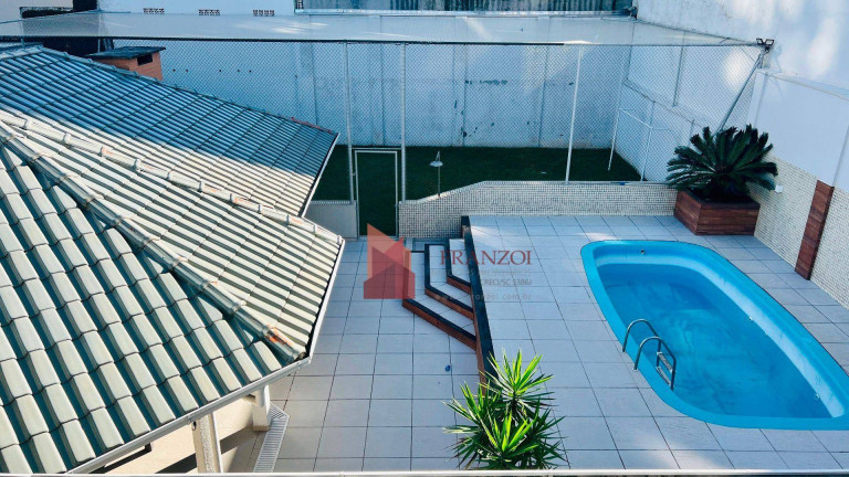Imagem Casa com 4 Quartos à Venda, 381 m² em Vila Operária - Itajaí