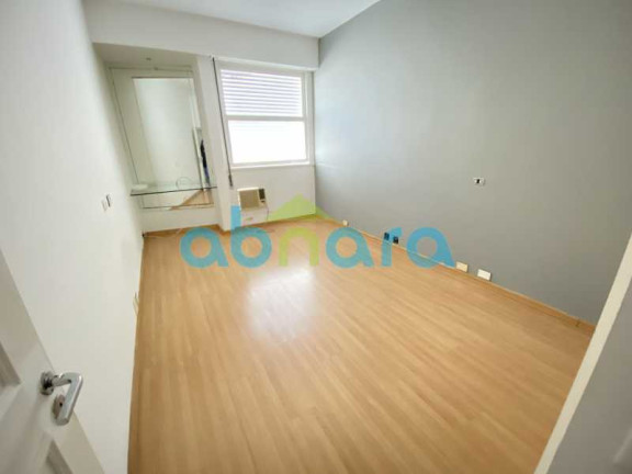 Imagem Apartamento com 4 Quartos à Venda, 350 m² em Copacabana - Rio De Janeiro Imagem Apartamento com 4 Quartos à Venda, 350 m² em Copacabana - Rio De Janeiro