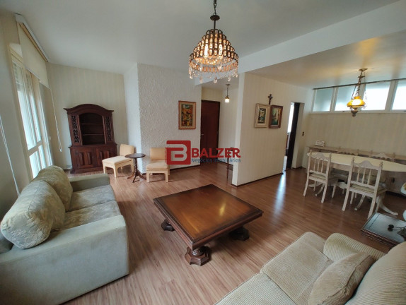 Apartamento com 3 Quartos à Venda, 173 m² em Centro - Florianópolis