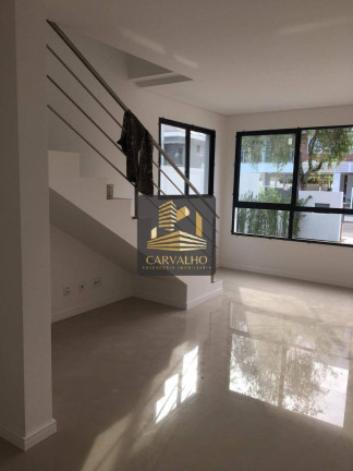 Imagem Casa com 2 Quartos à Venda, 120 m² em Cachoeira Do Bom Jesus - Florianópolis Imagem Casa com 2 Quartos à Venda, 120 m² em Cachoeira Do Bom Jesus - Florianópolis