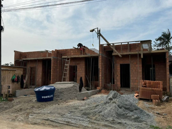 Imagem Casa com 2 Quartos à Venda, 62 m² em Costeira - Balneário Barra Do Sul