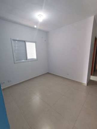 Imagem Casa com 2 Quartos à Venda, em Vila Santa Rosa - Guarujá Imagem Casa com 2 Quartos à Venda, em Vila Santa Rosa - Guarujá