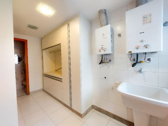 Imagem Apartamento com 3 Quartos à Venda, 180 m² em Várzea - Teresópolis