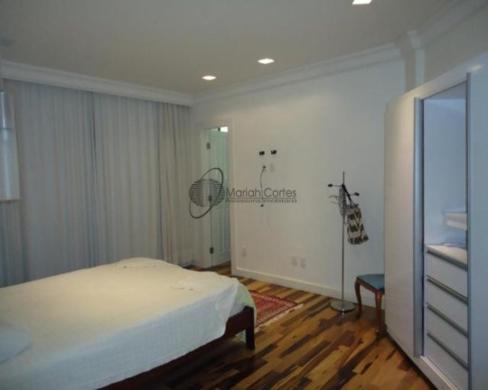 Imagem Imóvel com 4 Quartos à Venda, 300 m² em Icaraí - Niterói Imagem Imóvel com 4 Quartos à Venda, 300 m² em Icaraí - Niterói