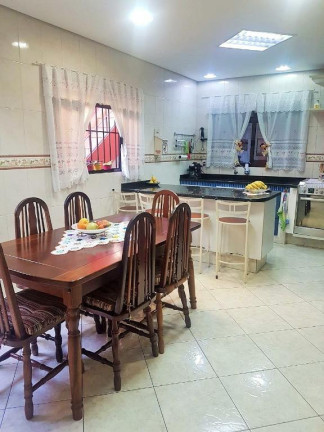 Imagem Sobrado com 3 Quartos à Venda, 176 m² em Vila Figueira - Suzano Imagem Sobrado com 3 Quartos à Venda, 176 m² em Vila Figueira - Suzano