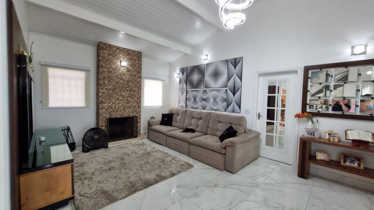 Imagem Casa com 4 Quartos à Venda, 450 m² em Jardim Do Lago - Atibaia Imagem Casa com 4 Quartos à Venda, 450 m² em Jardim Do Lago - Atibaia