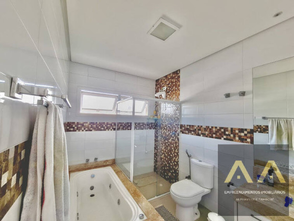 Imagem Casa com 3 Quartos à Venda, 385 m² em Alphaville - Barueri Imagem Casa com 3 Quartos à Venda, 385 m² em Alphaville - Barueri