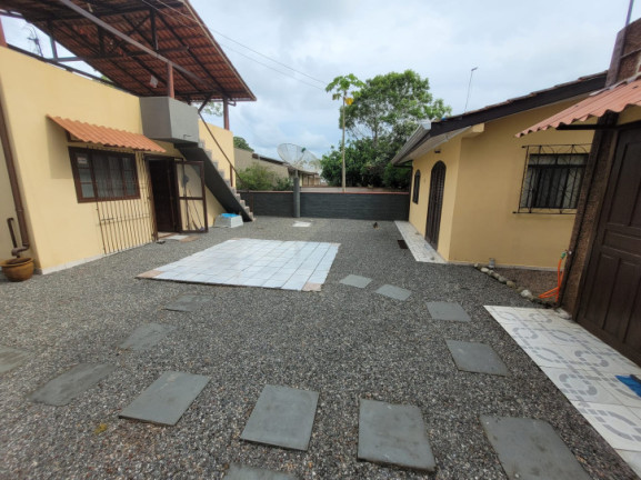 Imagem Casa com 4 Quartos à Venda, 179 m² em Balneário Cambiju - Itapoá Imagem Casa com 4 Quartos à Venda, 179 m² em Balneário Cambiju - Itapoá