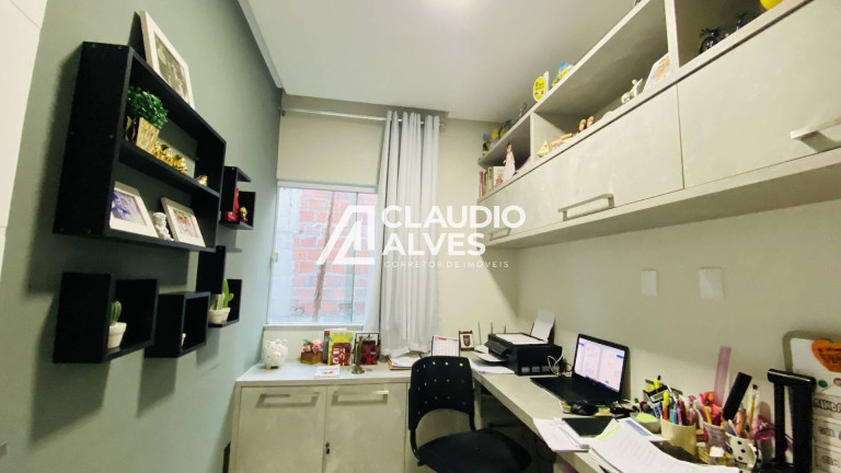 Imagem Casa de Condomínio com 4 Quartos à Venda, 260 m² em Papagaio - Feira De Santana Imagem Casa de Condomínio com 4 Quartos à Venda, 260 m² em Papagaio - Feira De Santana