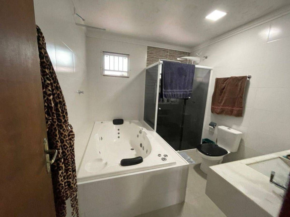 Imagem Casa com 3 Quartos para Temporada, 327 m² em Itapema Do Norte - Itapoá