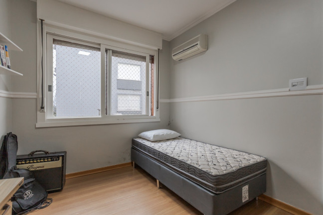 Imagem Apartamento com 2 Quartos à Venda, 74 m² em Rio Branco - Porto Alegre Imagem Apartamento com 2 Quartos à Venda, 74 m² em Rio Branco - Porto Alegre