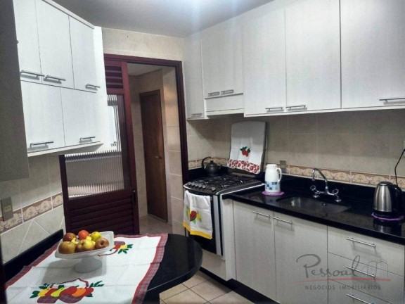 Imagem Apartamento com 4 Quartos à Venda, 135 m² em Centro - Florianópolis Imagem Apartamento com 4 Quartos à Venda, 135 m² em Centro - Florianópolis