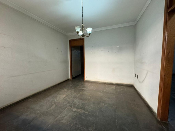 Imagem Casa com 3 Quartos à Venda, 210 m² em Setor Campinas - Goiânia