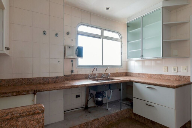 Imagem Apartamento com 3 Quartos à Venda, 185 m² em Itaim Bibi - São Paulo