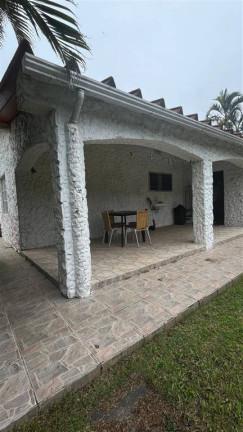 Imagem Casa com 3 Quartos à Venda, 400 m² em Florida - Praia Grande Imagem Casa com 3 Quartos à Venda, 400 m² em Florida - Praia Grande