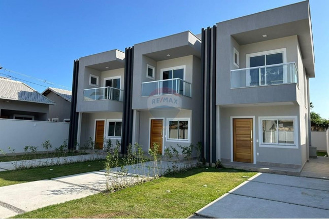 Casa com 2 Quartos à Venda, 60 m² em Praia De Itaipuacu I - Maricá