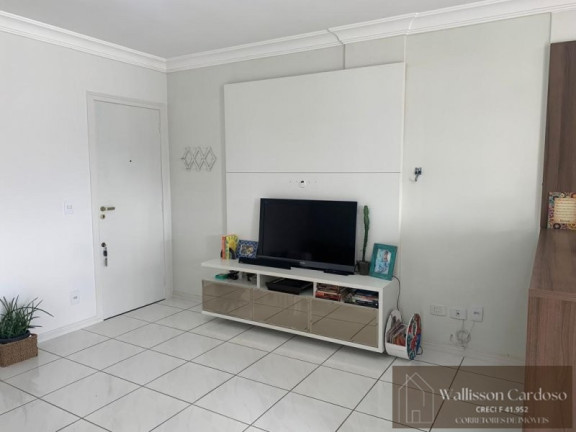 Imagem Apartamento com 2 Quartos à Venda, 67 m² em Centro - Camboriú