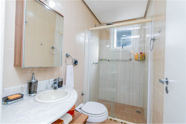 Imagem Imóvel com 2 Quartos à Venda, em Teresópolis - Porto Alegre Imagem Imóvel com 2 Quartos à Venda, em Teresópolis - Porto Alegre