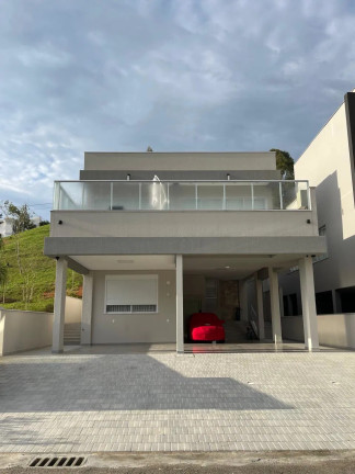 Casa com 3 Quartos à Venda, 402 m² em Camboriú - Camboriú