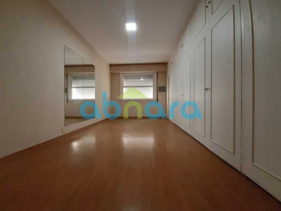 Imagem Apartamento com 4 Quartos à Venda, 244 m² em Copacabana - Rio De Janeiro Imagem Apartamento com 4 Quartos à Venda, 244 m² em Copacabana - Rio De Janeiro
