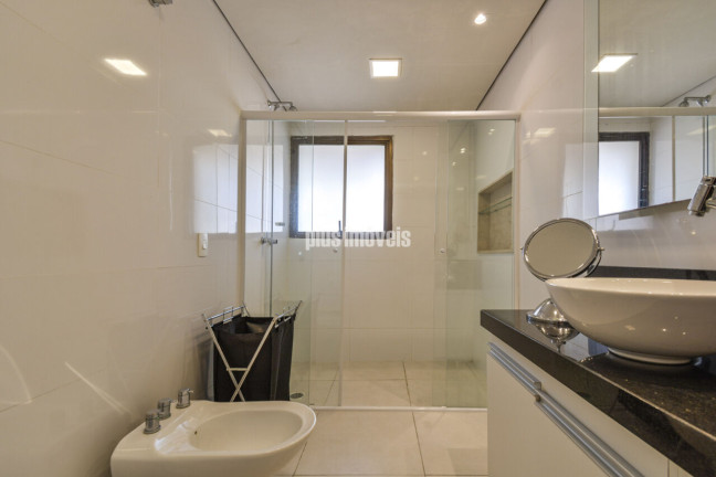 Imagem Apartamento com 4 Quartos à Venda, 227 m² em Moema - São Paulo Imagem Apartamento com 4 Quartos à Venda, 227 m² em Moema - São Paulo