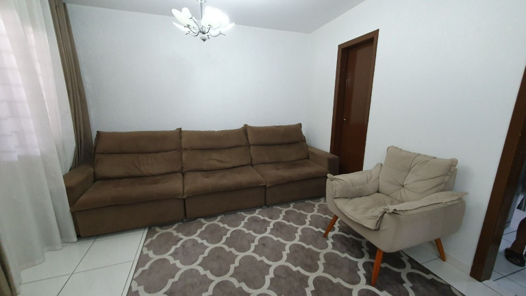Imagem Casa com 5 Quartos à Venda, 142 m² em Alto Boqueirão - Curitiba