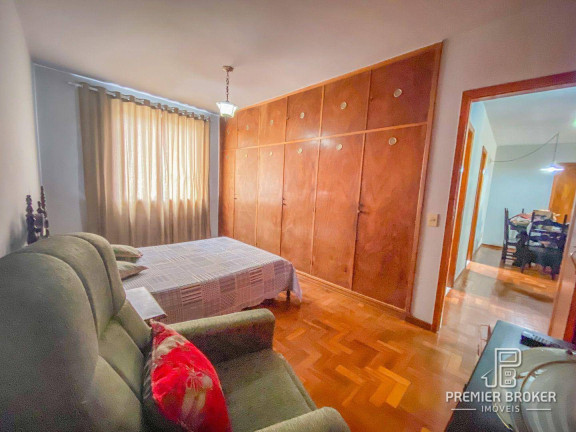 Imagem Apartamento com 4 Quartos à Venda, 123 m² em São Pedro - Teresópolis Imagem Apartamento com 4 Quartos à Venda, 123 m² em São Pedro - Teresópolis
