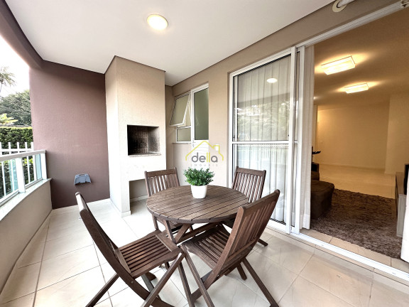 Imagem Imóvel com 3 Quartos à Venda, 95 m² em Saguaçu - Joinville