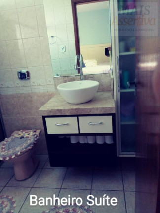 Imagem Casa com 3 Quartos à Venda, 250 m² em Amaral Ribeiro - Sapiranga Imagem Casa com 3 Quartos à Venda, 250 m² em Amaral Ribeiro - Sapiranga