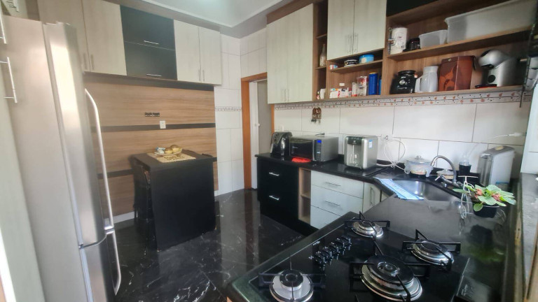 Imagem Casa com 2 Quartos à Venda, em Maracanã - Praia Grande Imagem Casa com 2 Quartos à Venda, em Maracanã - Praia Grande