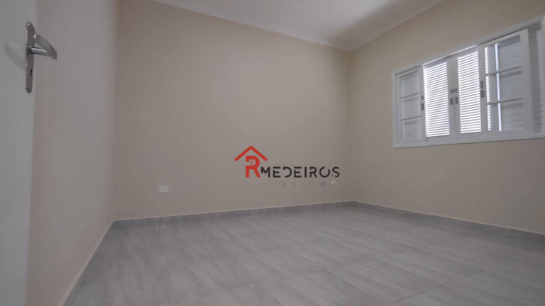 Imagem Casa com 2 Quartos à Venda, 67 m² em Maracanã - Praia Grande Imagem Casa com 2 Quartos à Venda, 67 m² em Maracanã - Praia Grande