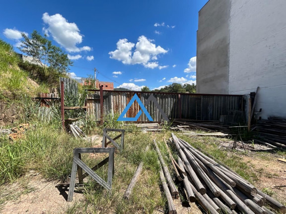 Imagem Terreno à Venda, 329 m² em Laranjeiras - Caieiras Imagem Terreno à Venda, 329 m² em Laranjeiras - Caieiras