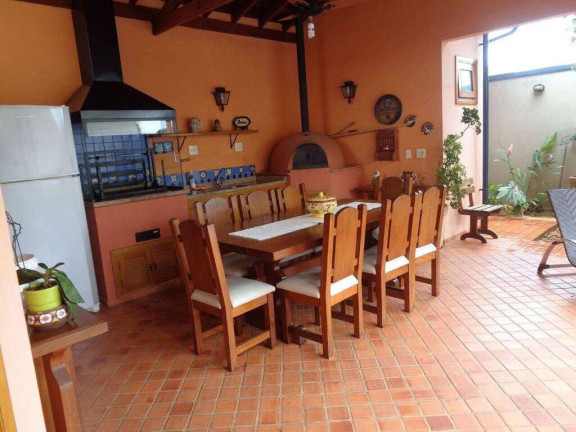 Imagem Casa com 4 Quartos à Venda, em Limeira Imagem Casa com 4 Quartos à Venda, em Limeira