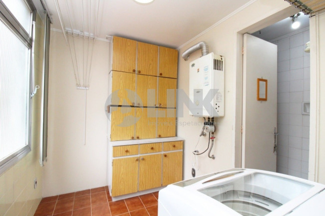 Imagem Apartamento com 3 Quartos à Venda, 136 m² em Petrópolis - Porto Alegre