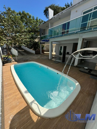 Casa com 3 Quartos à Venda, 170 m² em Itapebussu - Guarapari