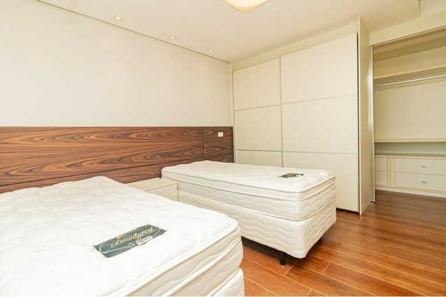 Imagem Imóvel com 3 Quartos à Venda, em Bela Vista - Porto Alegre Imagem Imóvel com 3 Quartos à Venda, em Bela Vista - Porto Alegre