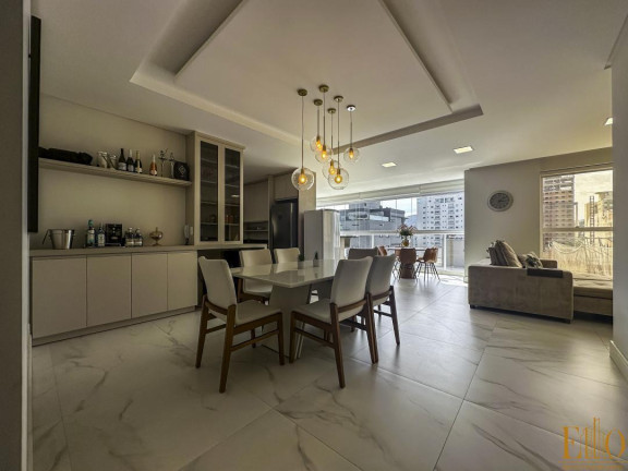 Foto do imóvel Apartamento com 4 Quartos à Venda, 161 m² em Meia Praia - Itapema