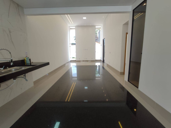 Imagem Casa com 3 Quartos à Venda, 185 m² em Jardim Balneário Meia Ponte - Goiânia