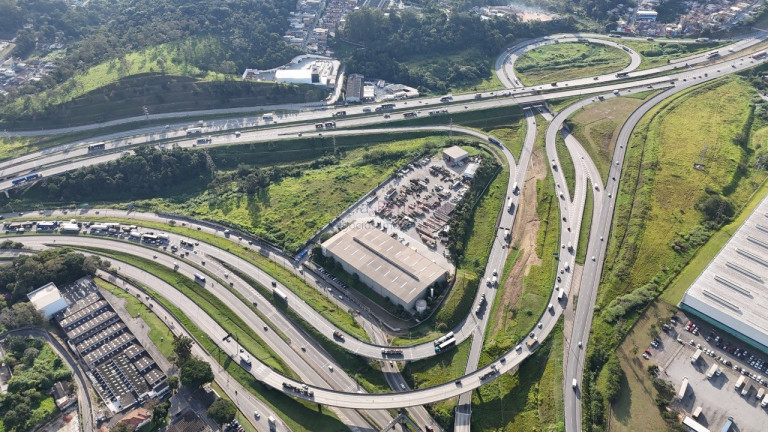 Imagem Imóvel para Alugar, 5.176 m² em água Morna - Embu Das Artes Imagem Imóvel para Alugar, 5.176 m² em água Morna - Embu Das Artes