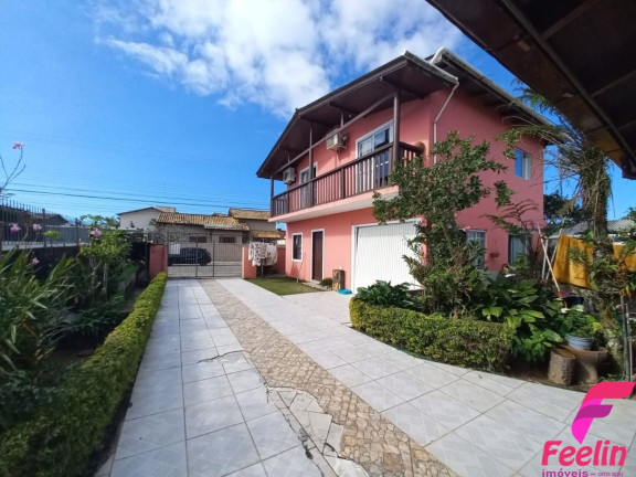 Imagem Casa com 3 Quartos à Venda, 166 m² em Campeche - Florianópolis