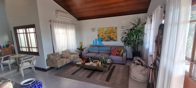 Imagem Casa de Condomínio com 5 Quartos à Venda, 460 m² em Vila Progresso - Niterói