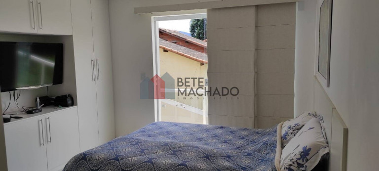 Imagem Casa com 2 Quartos à Venda, 71 m² em Granja Guarani - Teresópolis Imagem Casa com 2 Quartos à Venda, 71 m² em Granja Guarani - Teresópolis