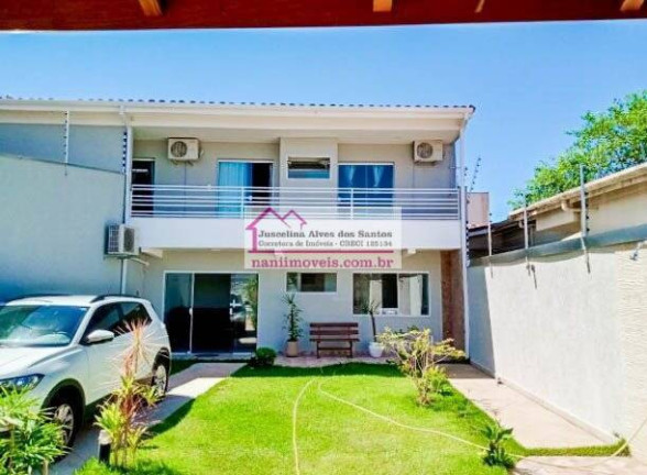 Casa com 3 Quartos à Venda, 139 m² em Centro - Caraguatatuba