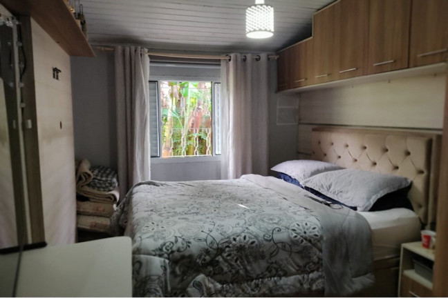 Imagem Casa com 2 Quartos à Venda, 145 m² em Sarandi - Porto Alegre Imagem Casa com 2 Quartos à Venda, 145 m² em Sarandi - Porto Alegre