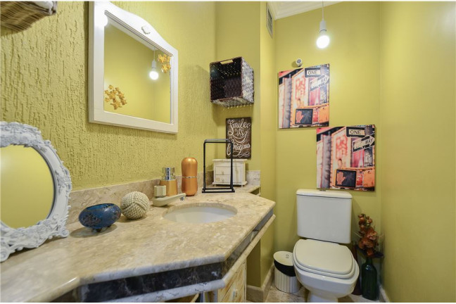 Imagem Imóvel com 4 Quartos à Venda,  em Campo Belo - São Paulo