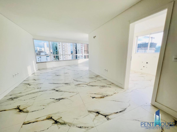 Imagem Apartamento com 3 Quartos à Venda, 137 m² em Centro - Balneário Camboriú Imagem Apartamento com 3 Quartos à Venda, 137 m² em Centro - Balneário Camboriú