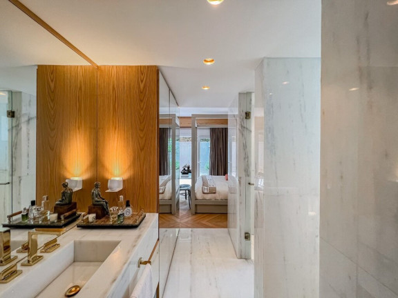 Imagem Apartamento com 1 Quarto à Venda, 84 m² em Três Figueiras - Porto Alegre Imagem Apartamento com 1 Quarto à Venda, 84 m² em Três Figueiras - Porto Alegre