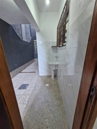 Imagem Casa com 3 Quartos à Venda, 140 m² em Forte - Praia Grande Imagem Casa com 3 Quartos à Venda, 140 m² em Forte - Praia Grande